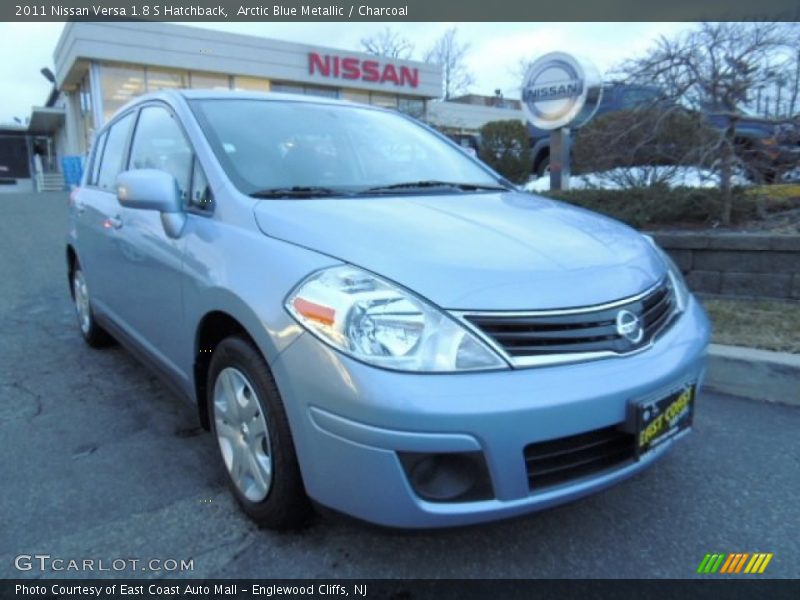 Arctic Blue Metallic / Charcoal 2011 Nissan Versa 1.8 S Hatchback