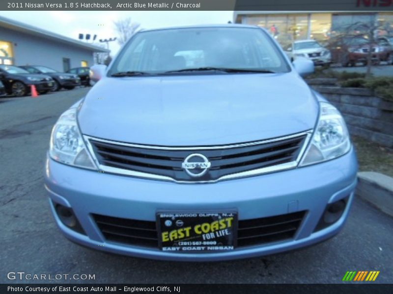 Arctic Blue Metallic / Charcoal 2011 Nissan Versa 1.8 S Hatchback