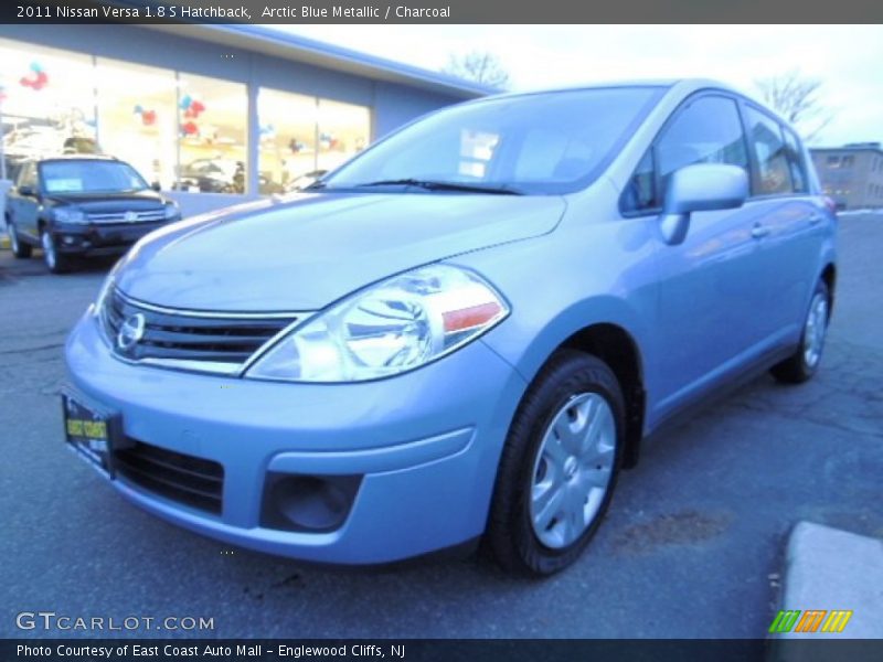 Arctic Blue Metallic / Charcoal 2011 Nissan Versa 1.8 S Hatchback
