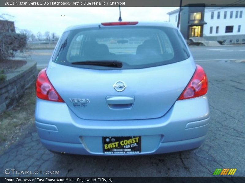 Arctic Blue Metallic / Charcoal 2011 Nissan Versa 1.8 S Hatchback