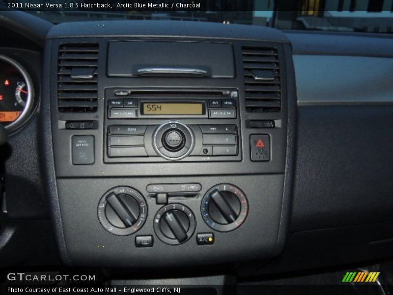 Arctic Blue Metallic / Charcoal 2011 Nissan Versa 1.8 S Hatchback