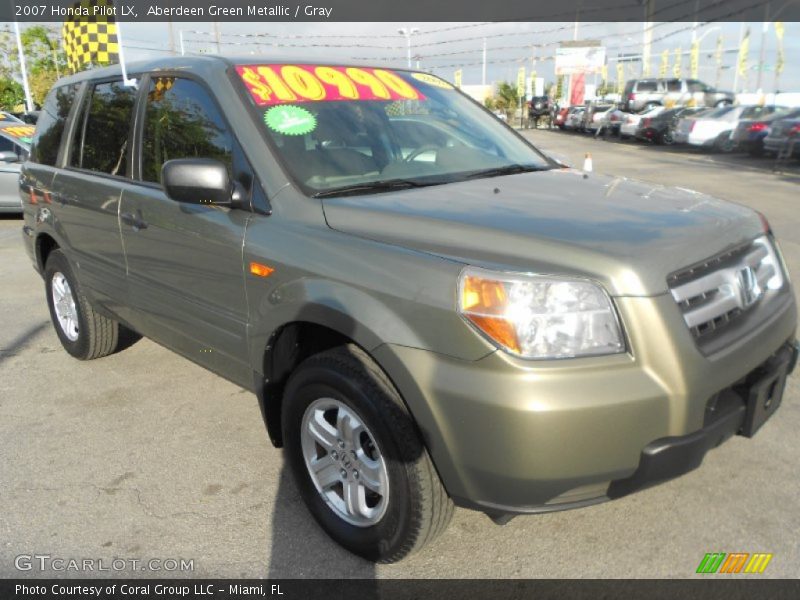 Front 3/4 View of 2007 Pilot LX