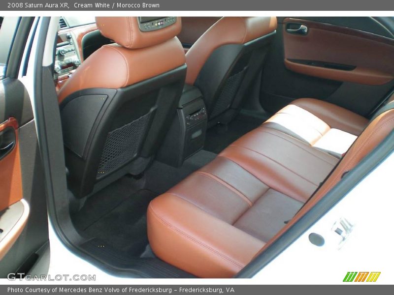 Cream White / Morocco Brown 2008 Saturn Aura XR