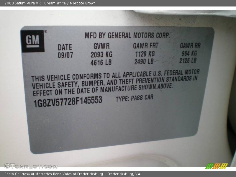 Cream White / Morocco Brown 2008 Saturn Aura XR