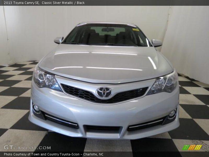 Classic Silver Metallic / Black 2013 Toyota Camry SE