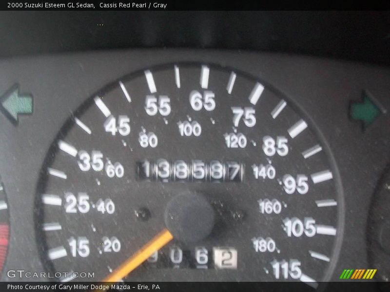 Cassis Red Pearl / Gray 2000 Suzuki Esteem GL Sedan