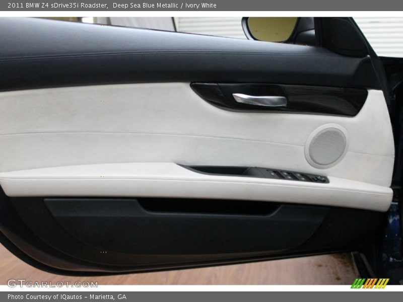 Door Panel of 2011 Z4 sDrive35i Roadster