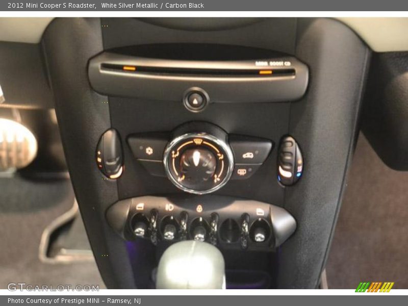 Controls of 2012 Cooper S Roadster