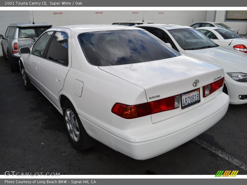 Super White / Oak 2001 Toyota Camry CE