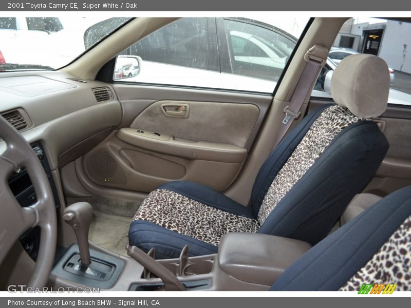 Super White / Oak 2001 Toyota Camry CE