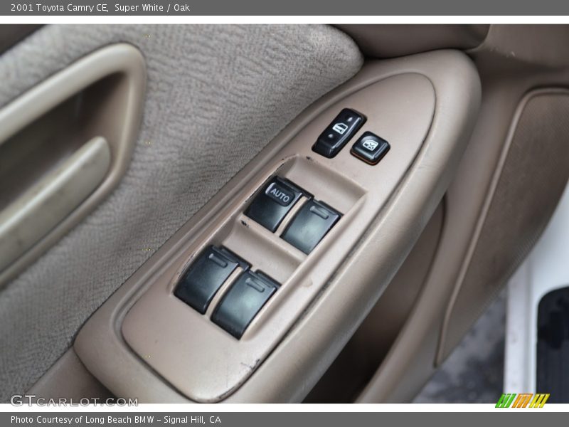 Super White / Oak 2001 Toyota Camry CE