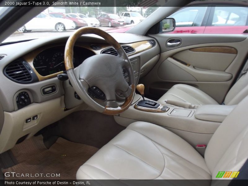 Spindrift White / Cashmere 2000 Jaguar S-Type 3.0