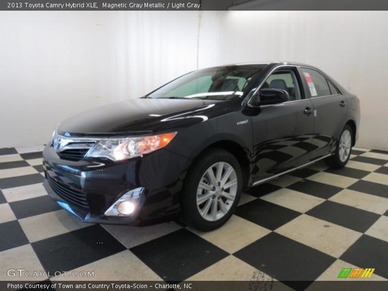 Magnetic Gray Metallic / Light Gray 2013 Toyota Camry Hybrid XLE