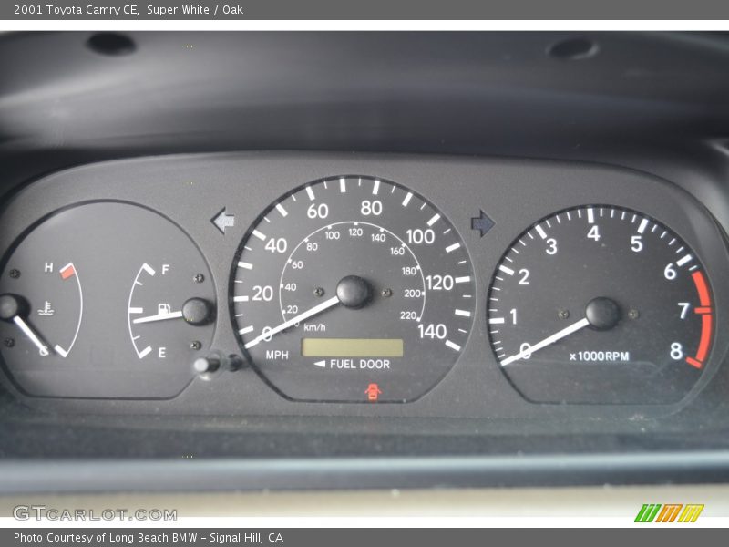 Super White / Oak 2001 Toyota Camry CE