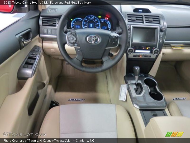Barcelona Red Metallic / Ivory 2013 Toyota Camry Hybrid XLE