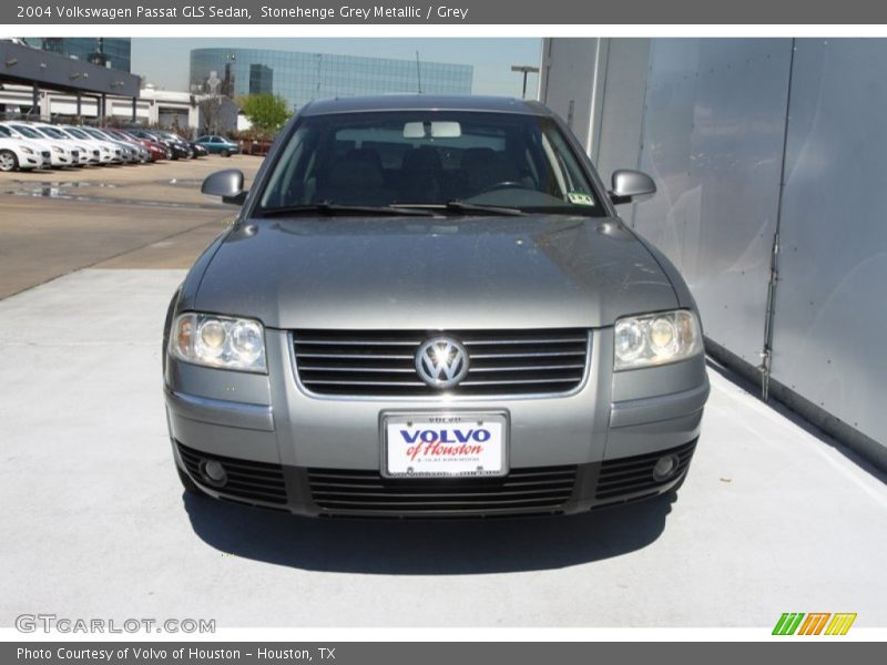 Stonehenge Grey Metallic / Grey 2004 Volkswagen Passat GLS Sedan