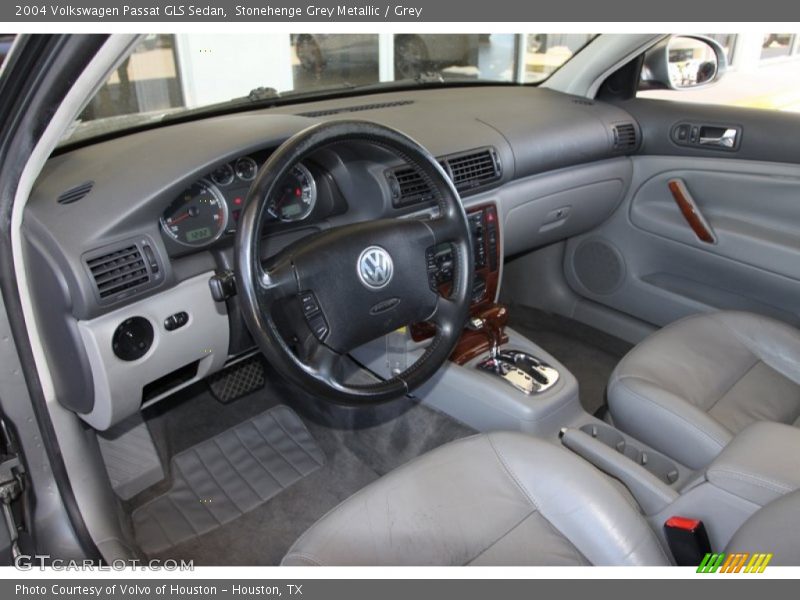Stonehenge Grey Metallic / Grey 2004 Volkswagen Passat GLS Sedan