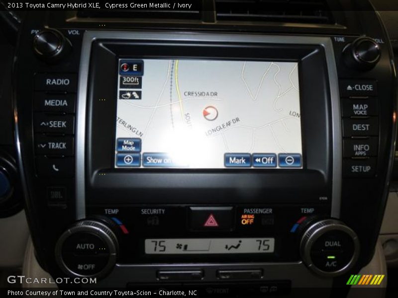 Cypress Green Metallic / Ivory 2013 Toyota Camry Hybrid XLE