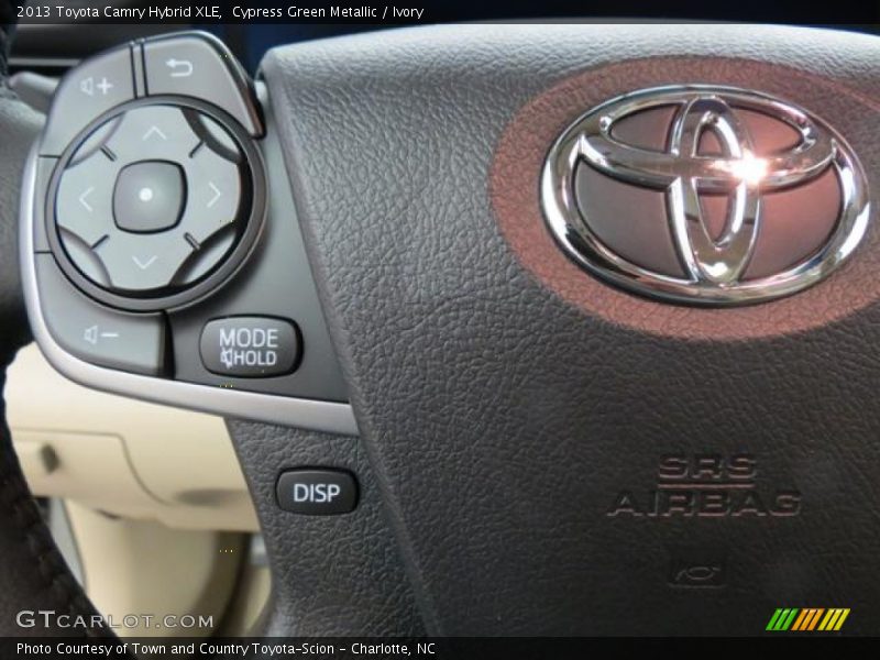 Cypress Green Metallic / Ivory 2013 Toyota Camry Hybrid XLE
