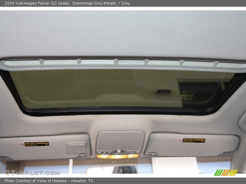 Stonehenge Grey Metallic / Grey 2004 Volkswagen Passat GLS Sedan