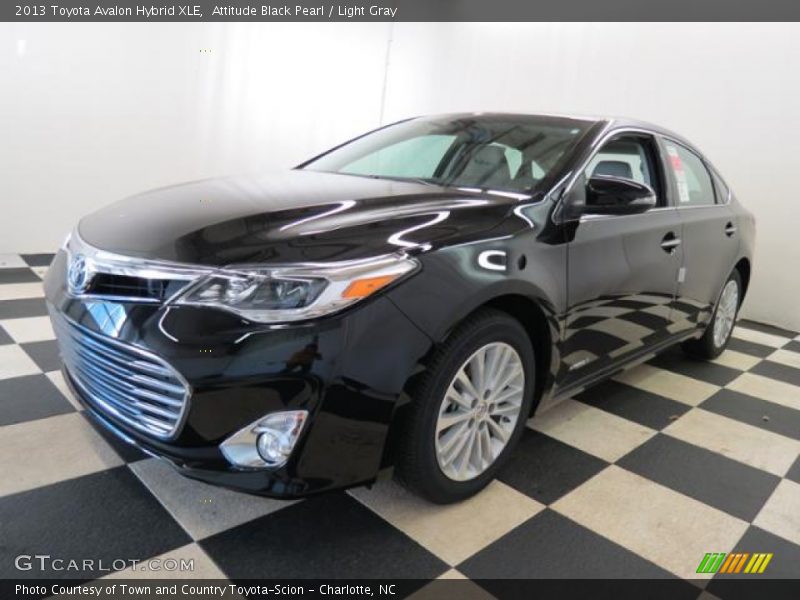 Attitude Black Pearl / Light Gray 2013 Toyota Avalon Hybrid XLE