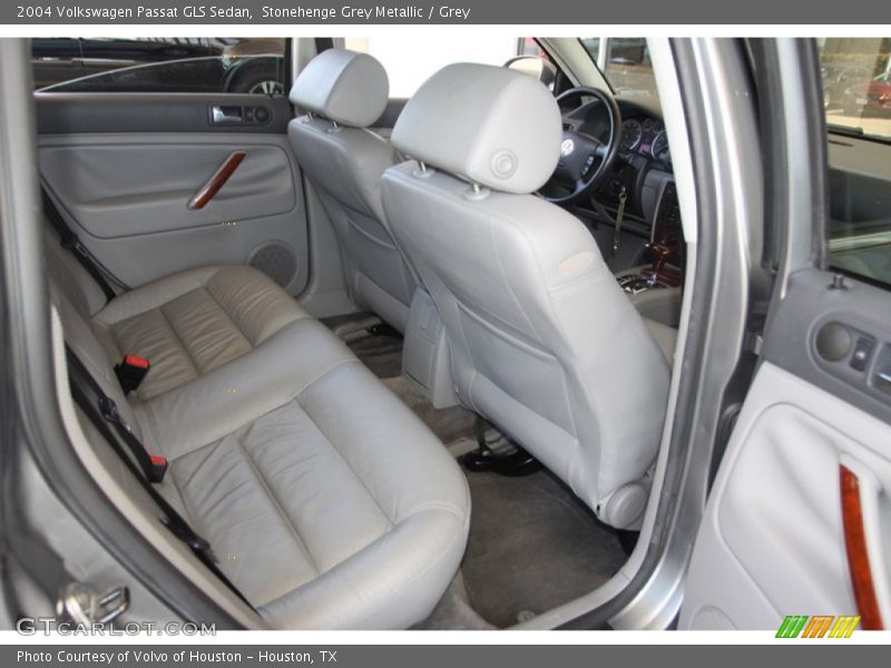 Stonehenge Grey Metallic / Grey 2004 Volkswagen Passat GLS Sedan