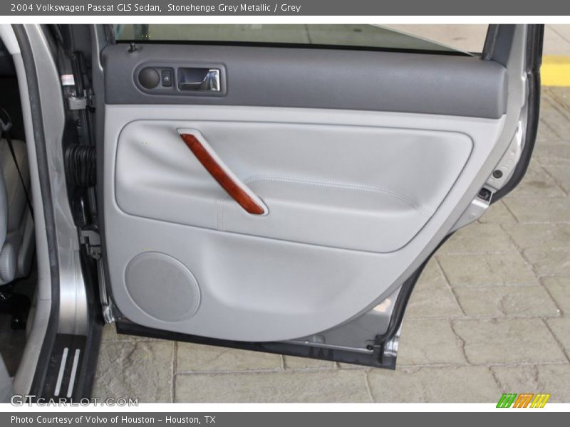 Stonehenge Grey Metallic / Grey 2004 Volkswagen Passat GLS Sedan