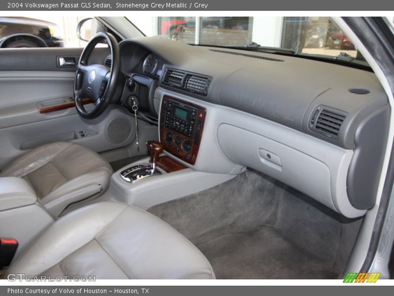 Stonehenge Grey Metallic / Grey 2004 Volkswagen Passat GLS Sedan