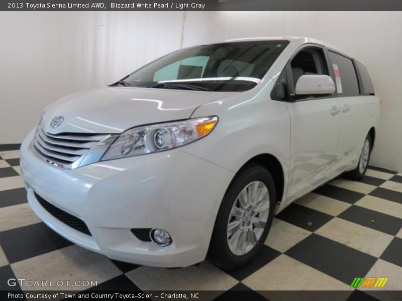 Blizzard White Pearl / Light Gray 2013 Toyota Sienna Limited AWD