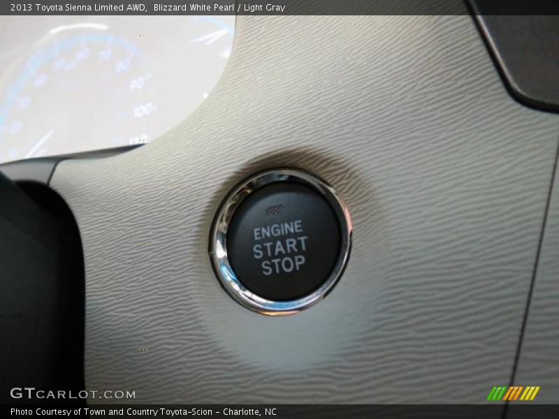 Blizzard White Pearl / Light Gray 2013 Toyota Sienna Limited AWD