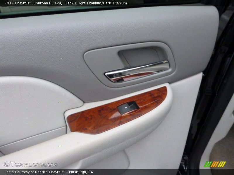 Black / Light Titanium/Dark Titanium 2012 Chevrolet Suburban LT 4x4