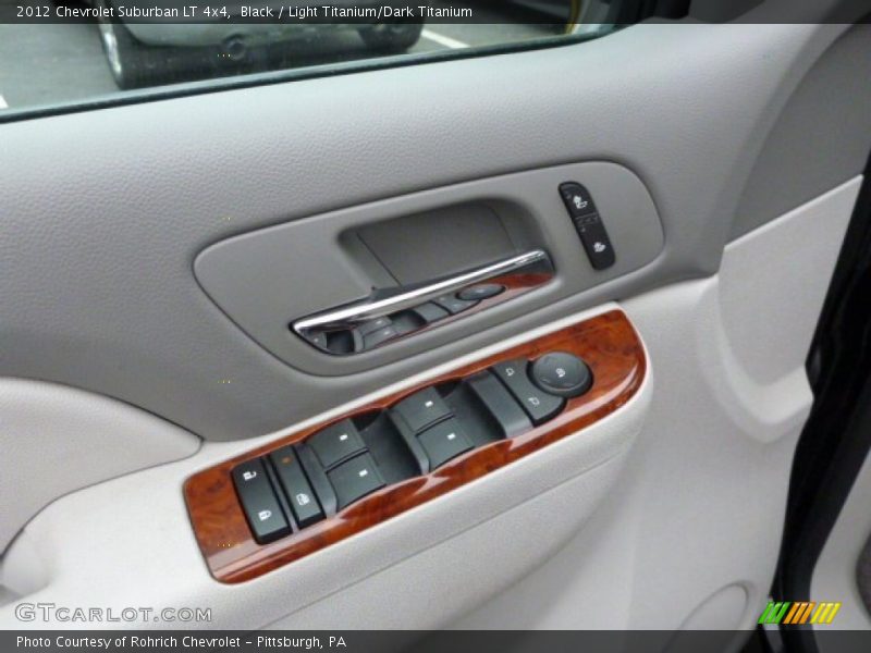Black / Light Titanium/Dark Titanium 2012 Chevrolet Suburban LT 4x4