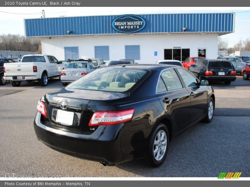 Black / Ash Gray 2010 Toyota Camry LE