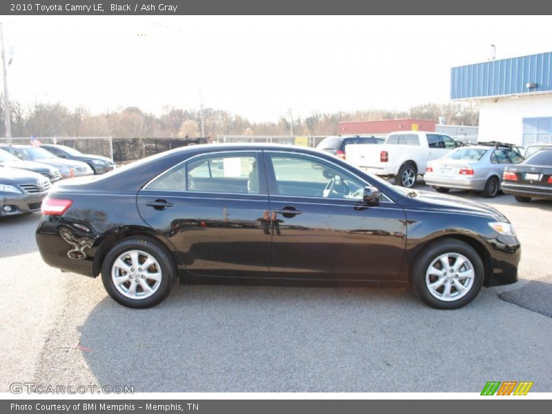 Black / Ash Gray 2010 Toyota Camry LE