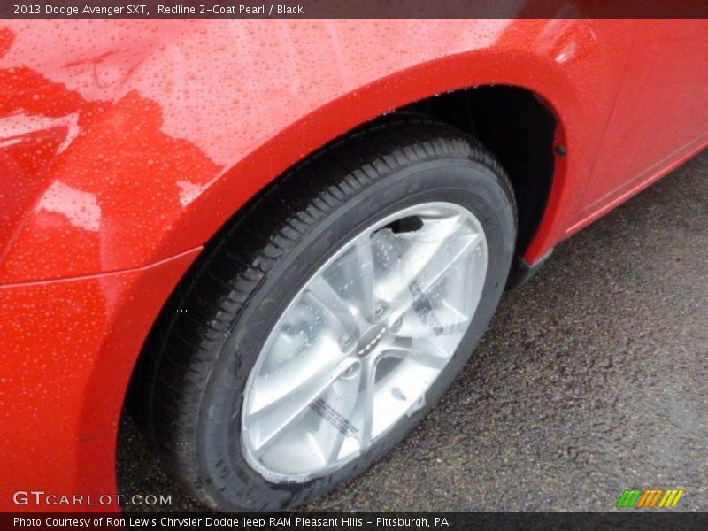 Redline 2-Coat Pearl / Black 2013 Dodge Avenger SXT