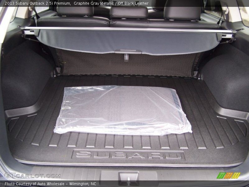 Graphite Gray Metallic / Off Black Leather 2013 Subaru Outback 2.5i Premium