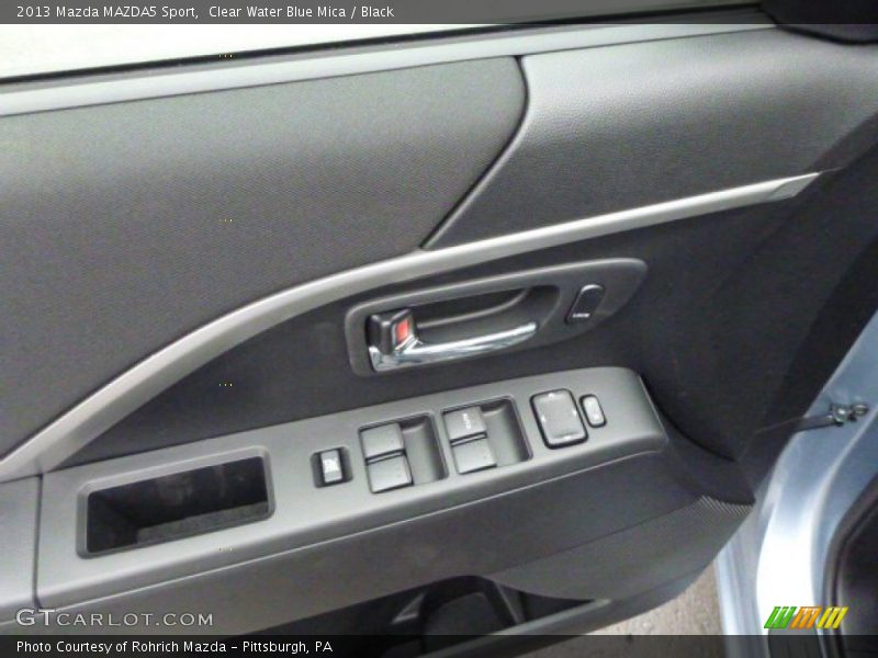 Controls of 2013 MAZDA5 Sport