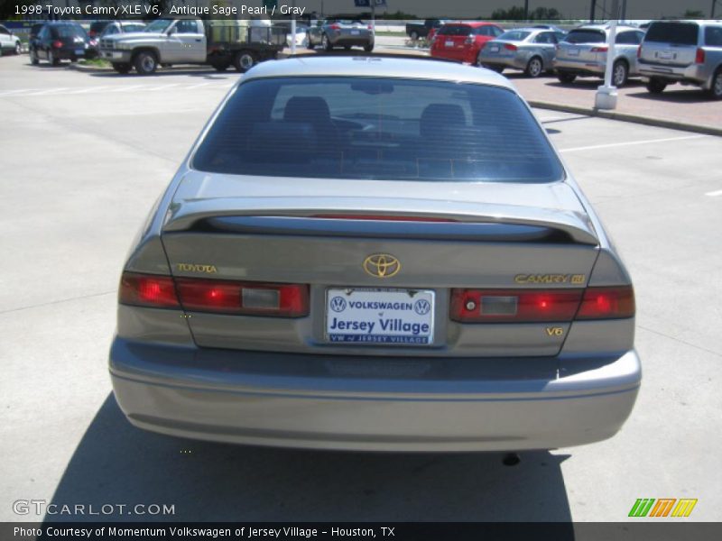 Antique Sage Pearl / Gray 1998 Toyota Camry XLE V6