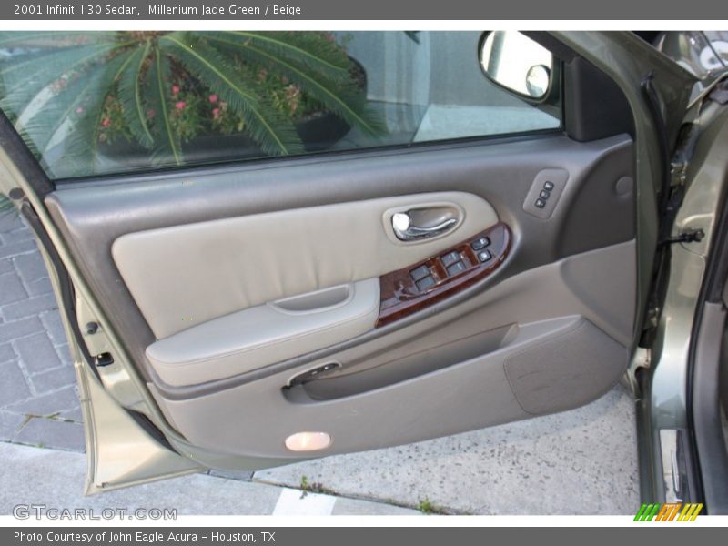 Door Panel of 2001 I 30 Sedan