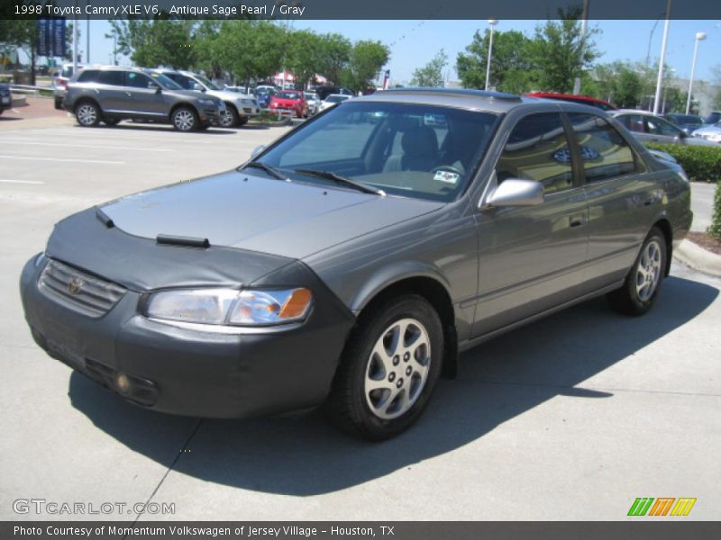Antique Sage Pearl / Gray 1998 Toyota Camry XLE V6
