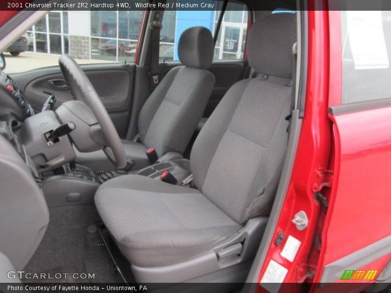 Front Seat of 2001 Tracker ZR2 Hardtop 4WD