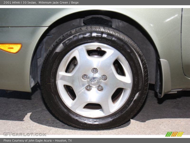  2001 I 30 Sedan Wheel