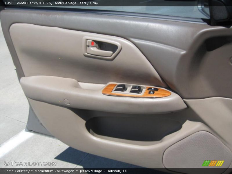 Antique Sage Pearl / Gray 1998 Toyota Camry XLE V6