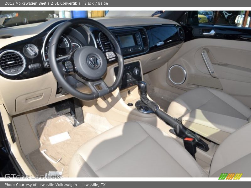 Black / Beige 2013 Volkswagen Beetle 2.5L Convertible