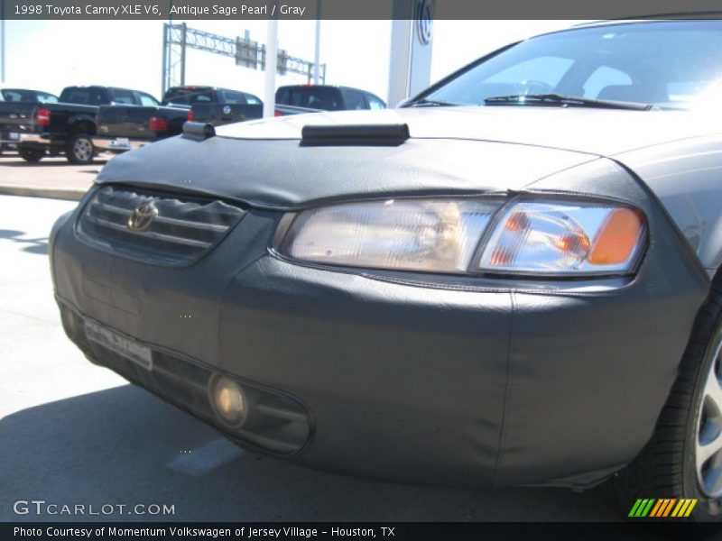 Antique Sage Pearl / Gray 1998 Toyota Camry XLE V6