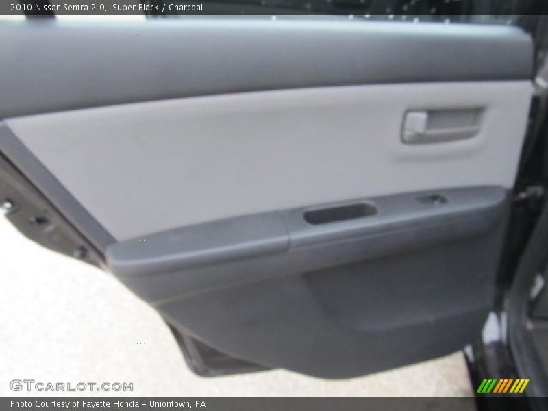 Super Black / Charcoal 2010 Nissan Sentra 2.0