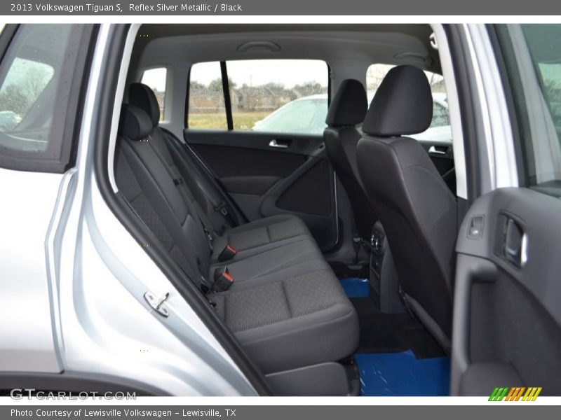 Reflex Silver Metallic / Black 2013 Volkswagen Tiguan S