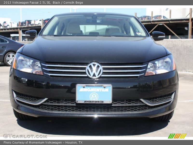 Black / Cornsilk Beige 2013 Volkswagen Passat 2.5L SE