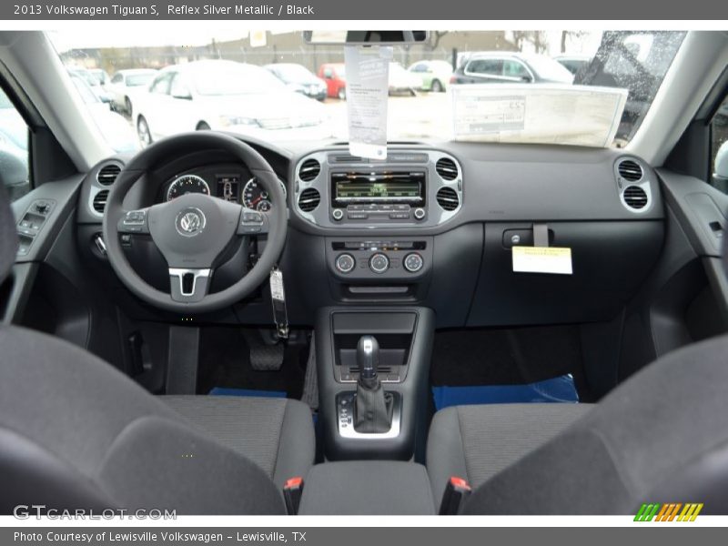 Reflex Silver Metallic / Black 2013 Volkswagen Tiguan S