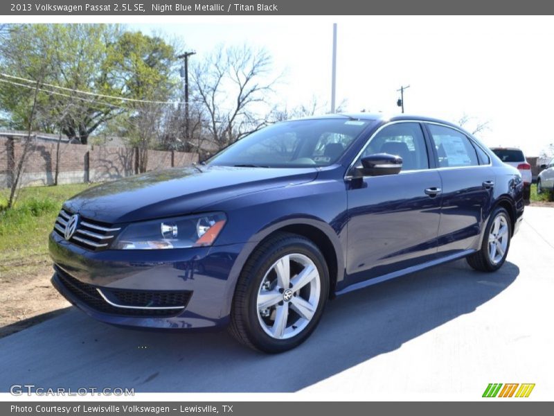 Night Blue Metallic / Titan Black 2013 Volkswagen Passat 2.5L SE
